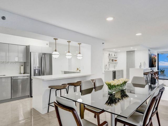 Продажа квартиры #1605 - фото 6415700