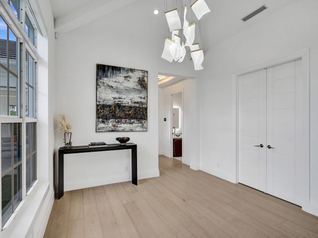 Продажа дома по адресу 770 Joe Lee Circle - фото 6436401