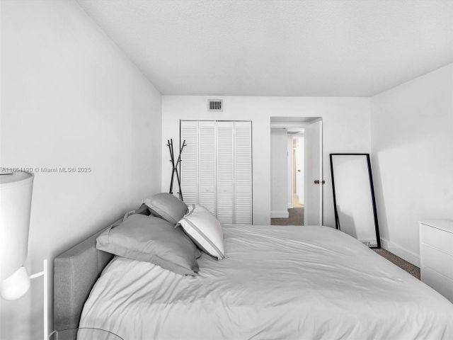 Продажа квартиры #1025 - фото 6384960