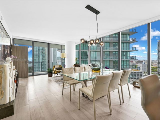 Продажа квартиры #2201 - фото 6385431