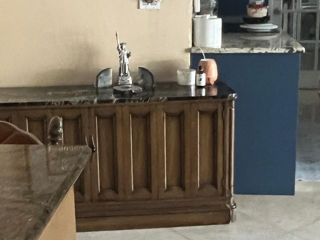 Дом в аренду по адресу 1320 SE 2nd Terrace - фото 6385530