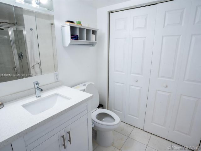 Продажа квартиры #2509 - фото 6386112