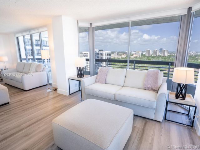 Продажа квартиры #2509 - фото 6386121