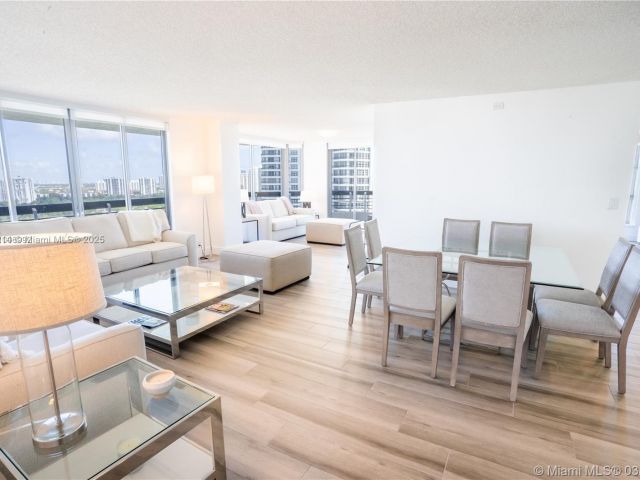 Продажа квартиры #2509 - фото 6386126