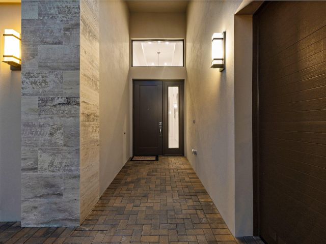 Продажа дома по адресу 8330 Essex Country Club Drive - фото 6437281