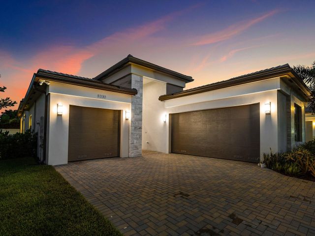 Продажа дома по адресу 8330 Essex Country Club Drive - фото 6437283