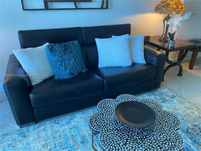 Квартира в аренду номер828 - фото 7441121