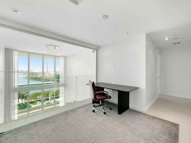 Продажа квартиры #905 - фото 6394897