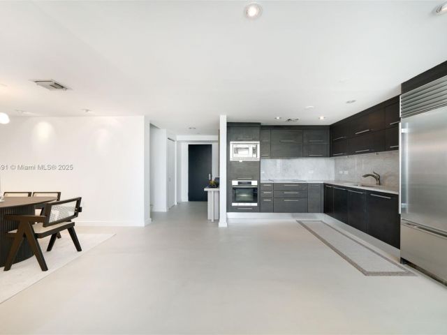 Продажа квартиры #905 - фото 6394903