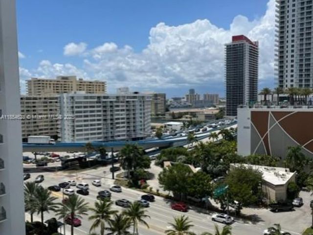 Квартира в аренду номер10F - фото 6936463