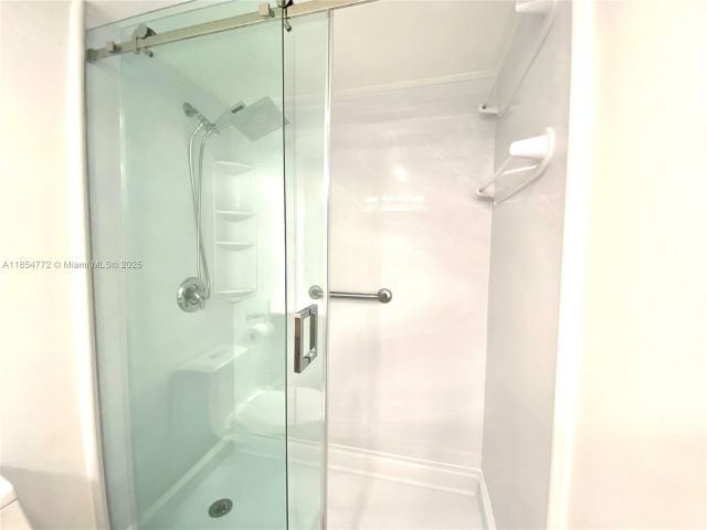 Продажа квартиры #615 - фото 7491112