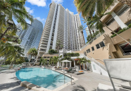 Квартира #3002