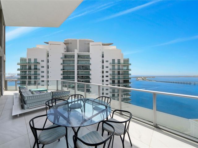 Продажа квартиры #4401 - фото 6429066