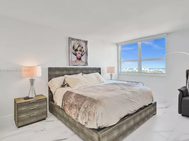 Продажа квартиры #1408 - фото 6389352