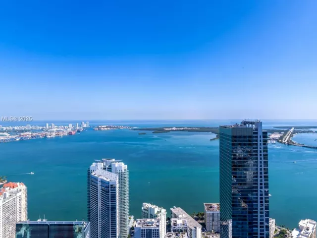 Продажа квартиры #7004 - фото 6389598