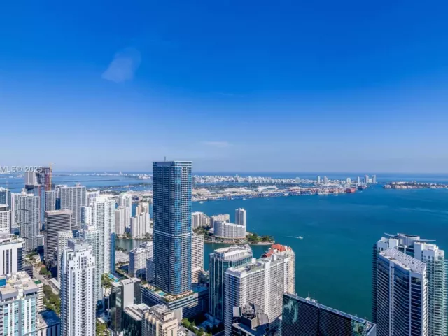 Продажа квартиры #7004 - фото 6389599