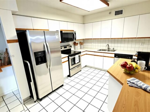 Продажа квартиры #2508 - фото 7443472