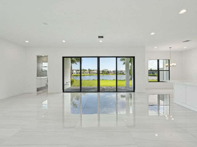 Дом в аренду по адресу 8107 Crystal Downs Avenue - фото 6401036