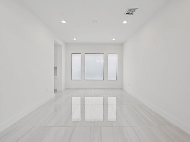 Дом в аренду по адресу 8107 Crystal Downs Avenue - фото 6401037