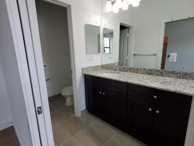 Дом в аренду по адресу 2022 S Oysterwood Lane S - фото 6450249