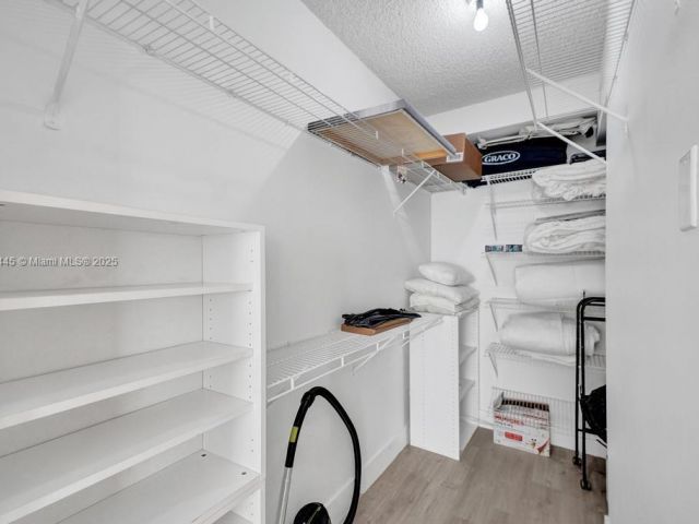 Продажа квартиры #1511 - фото 6394609