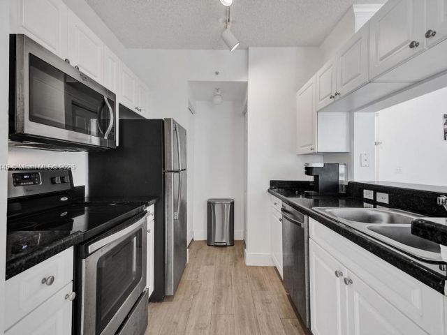 Продажа квартиры #1511 - фото 6394613