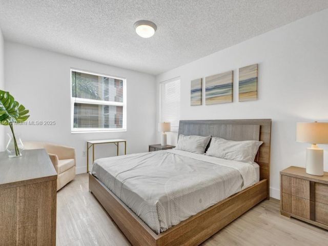 Продажа квартиры #1511 - фото 6394619