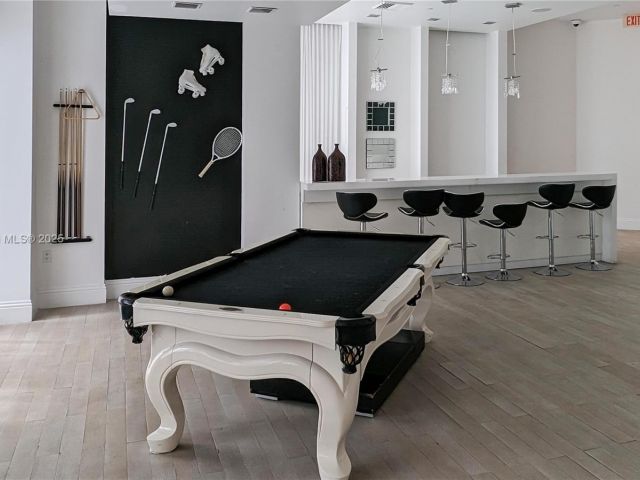 Продажа квартиры #1703 - фото 6417490