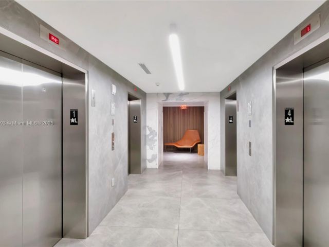 Продажа квартиры #1703 - фото 6417494