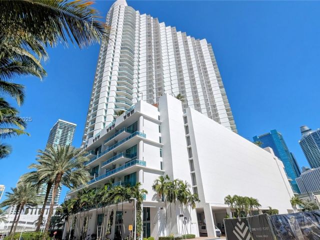 Продажа квартиры #1703 - фото 6417497