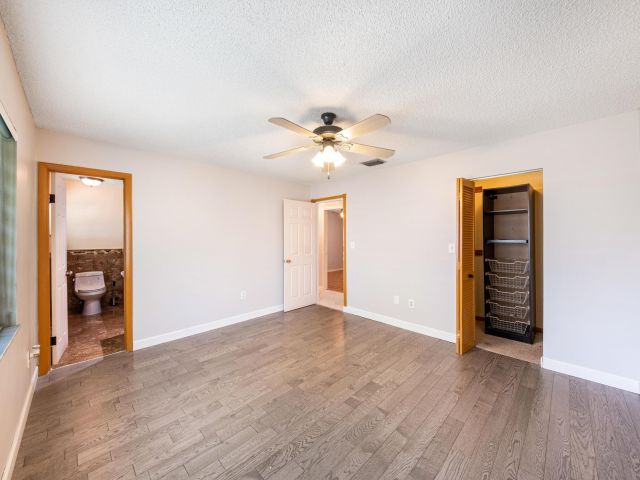 Дом в аренду по адресу 5340 SW 115th Avenue - фото 6473254