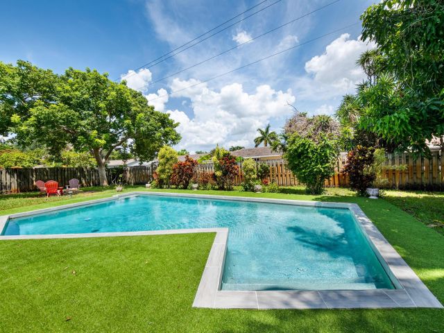 Дом в аренду по адресу 5340 SW 115th Avenue - фото 6473263