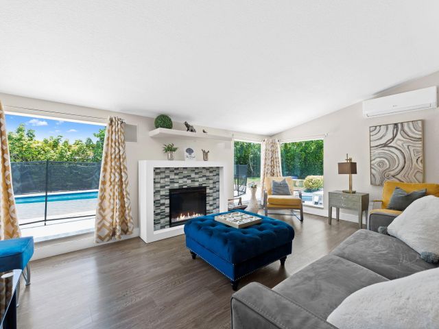 Дом в аренду по адресу 942 SE 13th Avenue - фото 6453335