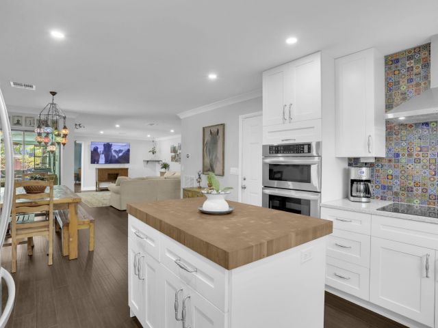 Продажа дома по адресу 1512 Hummingbird Drive - фото 6719788