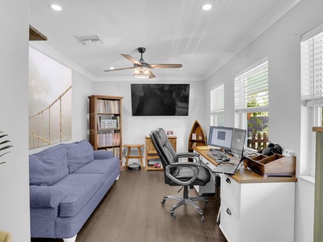 Продажа дома по адресу 1512 Hummingbird Drive - фото 6719792