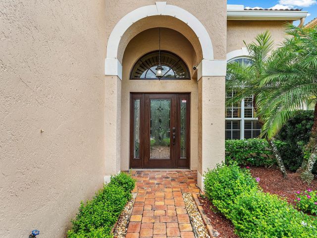 Продажа дома по адресу 9511 Fox Trot Lane - фото 6402182