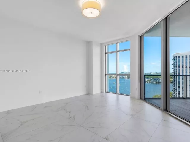 Продажа квартиры #1907 - фото 6439710