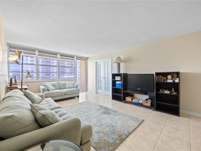 Продажа квартиры #812 - фото 7435426