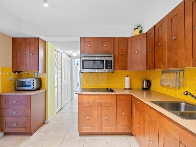 Продажа квартиры #812 - фото 7435427