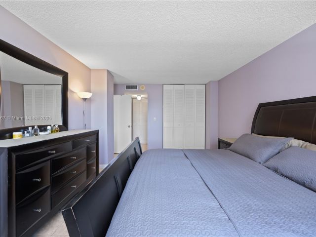 Продажа квартиры #812 - фото 7435435