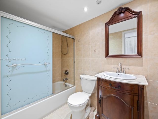 Продажа квартиры #812 - фото 7435438