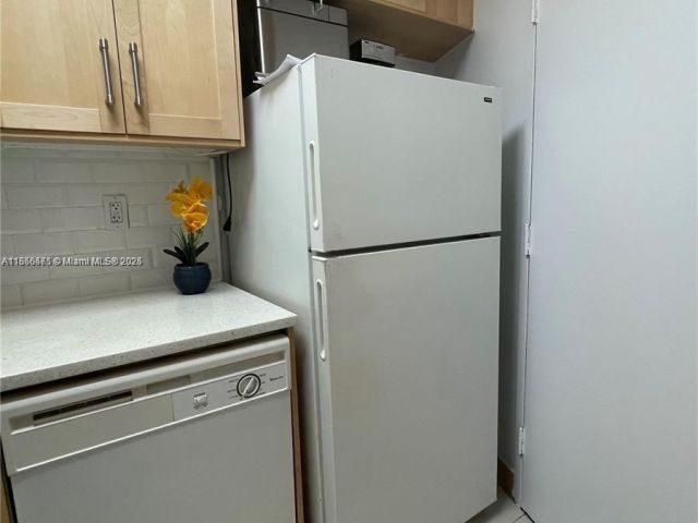 Продажа квартиры #1420 - фото 7430786