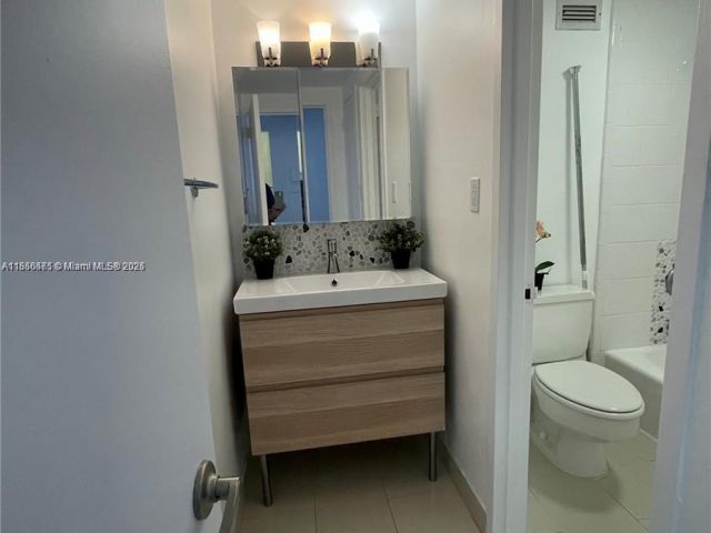 Продажа квартиры #1420 - фото 7430788