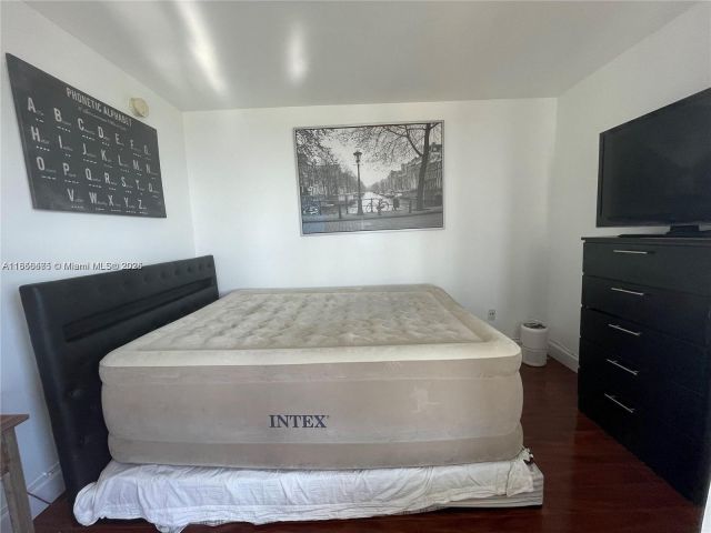 Продажа квартиры #1420 - фото 7430792