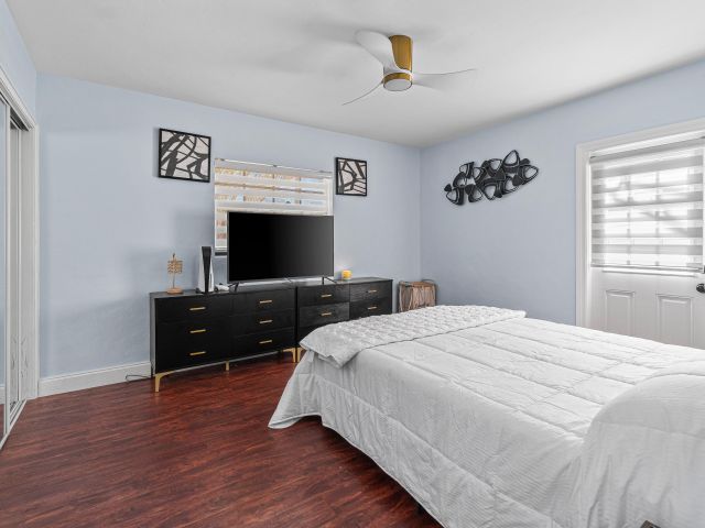 Продажа дома по адресу 5511 Columbus Road - фото 6413900