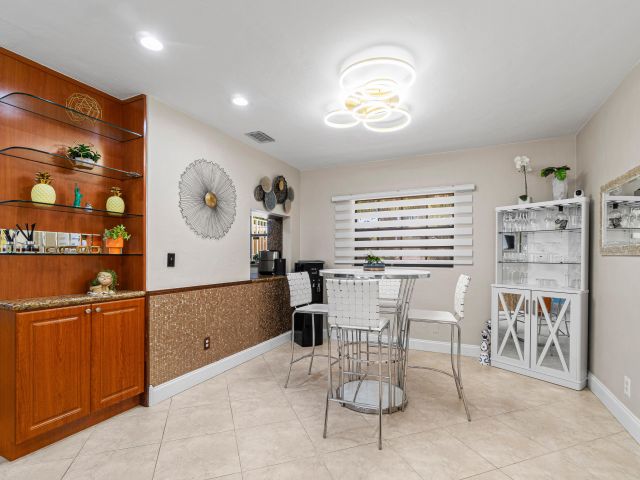 Продажа дома по адресу 5511 Columbus Road - фото 6413904