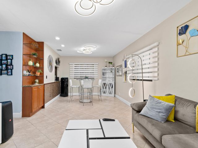 Продажа дома по адресу 5511 Columbus Road - фото 6413909