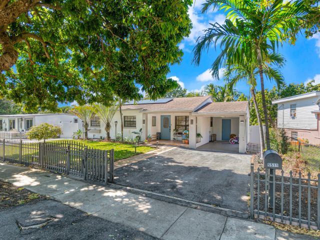 Продажа дома по адресу 5511 Columbus Road - фото 6413911