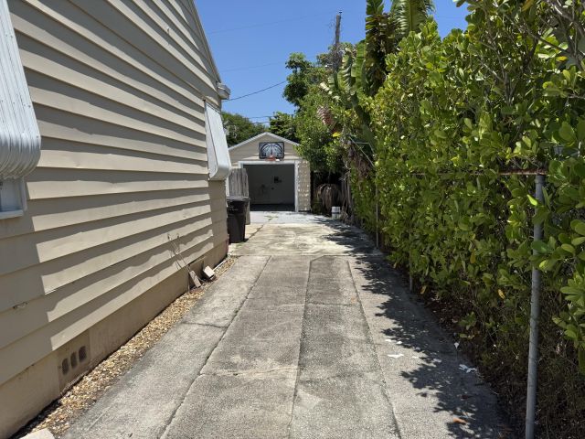 Дом в аренду по адресу 517 45th Street - фото 6402167