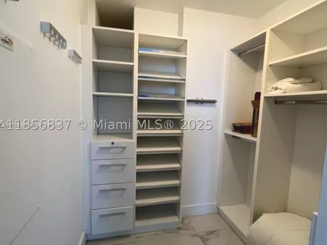 Квартира в аренду номер2805 - фото 9057833